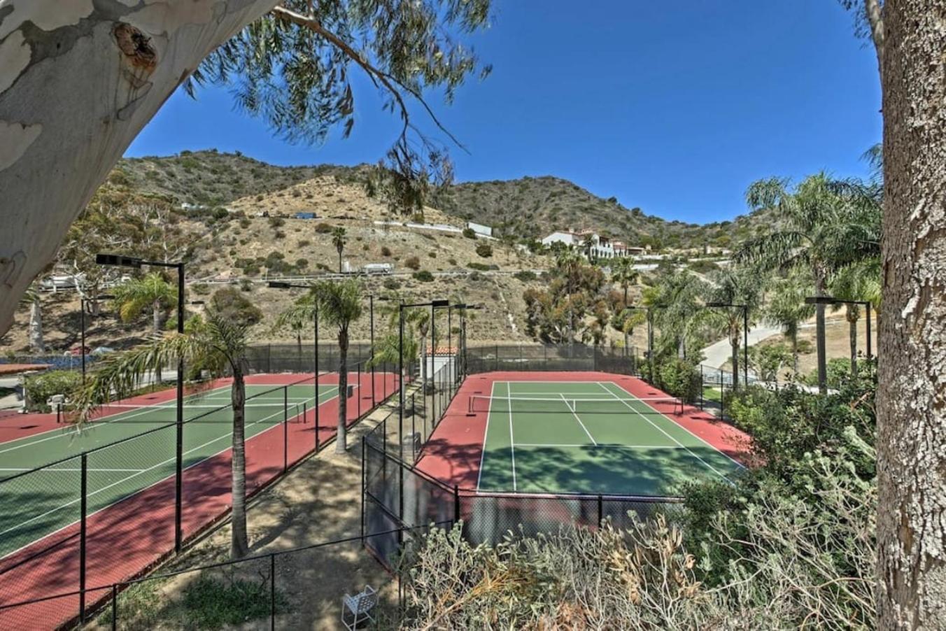 Lux Oceanfront Villa With Breathtaking Views Avalon Bagian luar foto