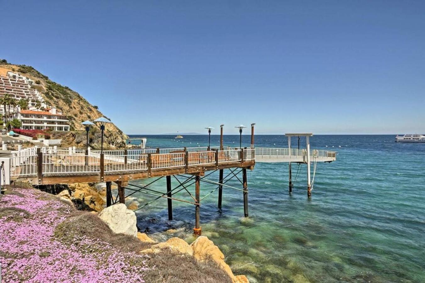 Lux Oceanfront Villa With Breathtaking Views Avalon Bagian luar foto