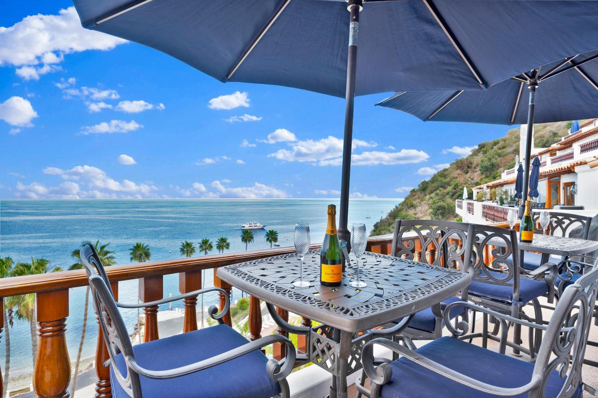 Lux Oceanfront Villa With Breathtaking Views Avalon Bagian luar foto